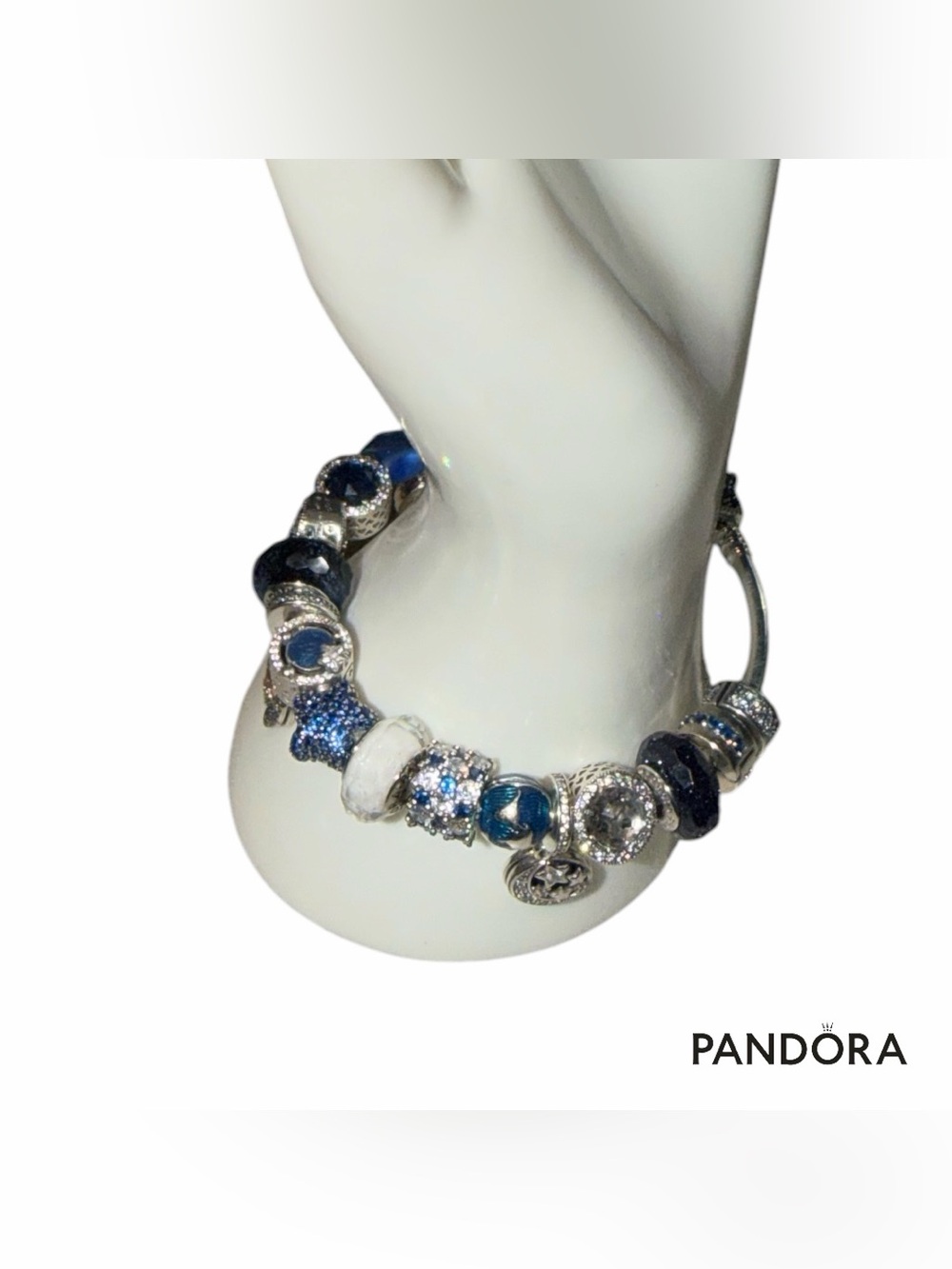 New-Pandora Limited Edition Constellation Bangle w/18 Pandora Charms. MSRP $1480